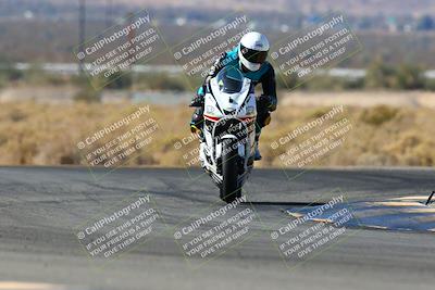 media/Feb-13-2022-SoCal Trackdays (Sun) [[c9210d39ca]]/Turns 16 and 17 Exit (955am)/